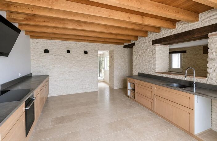 Maison T5 corps de ferme en pierre d'exception - 308 m2 - Fénols — photo 5