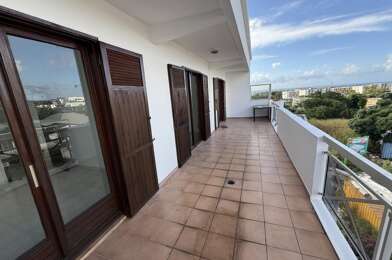 Appartement 4 pièces 171516 €