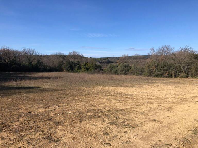 Terrain à Castillon Du Gard  de 7600 m2  - 18990 — photo 1