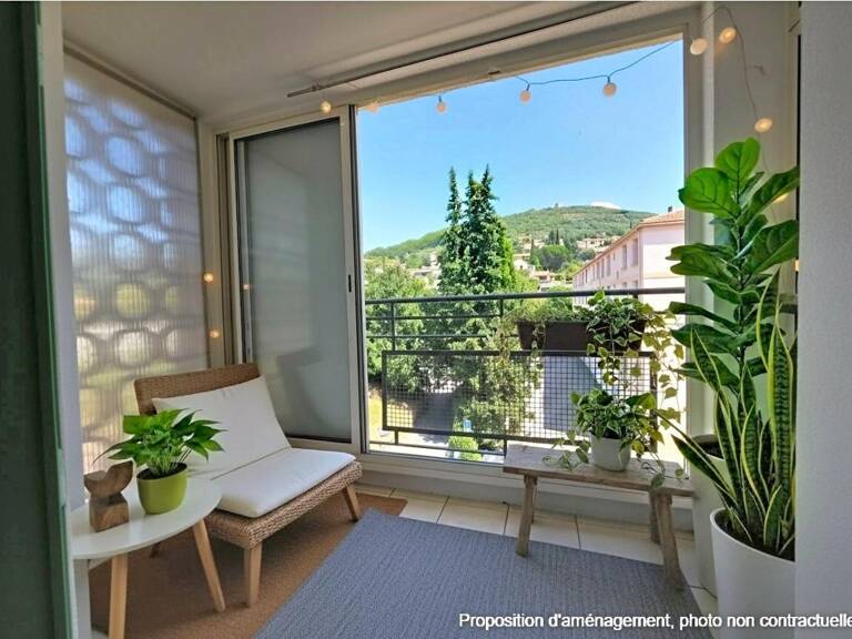 EXCLUSIVITE, MANOSQUE, BEL APPARTEMENT avec balcon, loggia et vue dégagée,  3/4 pièces de 67 m2 quartier et vue Mont d'Or — photo 1