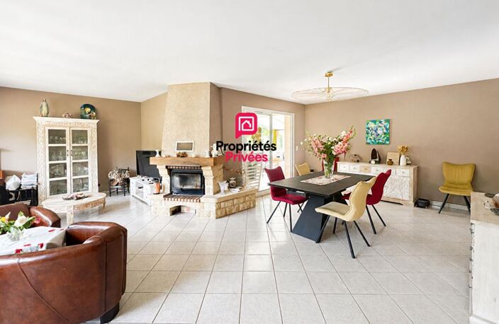 Propriété familiale avec piscine chauffée et parc arboré — photo 3
