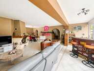 Propriété familiale avec piscine chauffée et parc arboré — photo 4