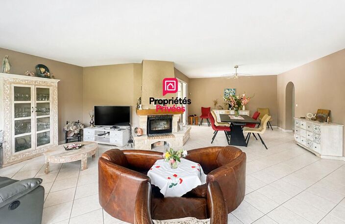 Propriété familiale avec piscine chauffée et parc arboré — photo 5