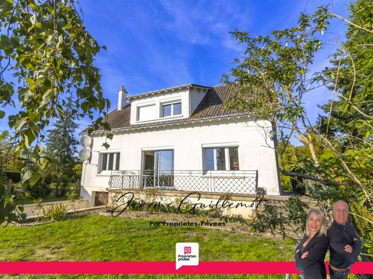 Maison Gièvres 6 pièce(s) 142 m2 — photo 1