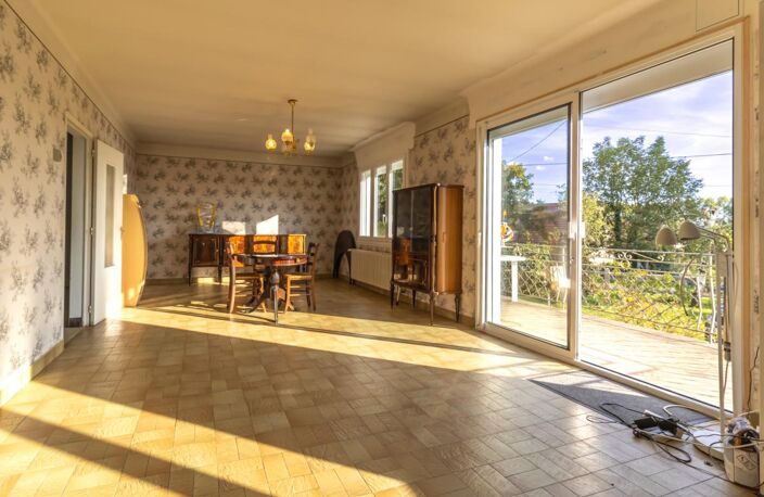 Maison Gièvres 6 pièce(s) 142 m2 — photo 2