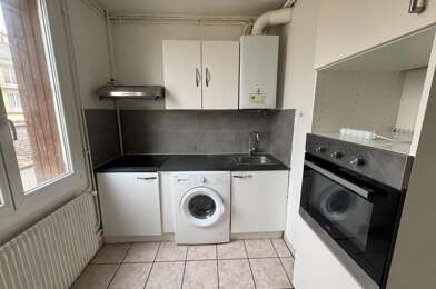 Appartement 4 pièces 715 €