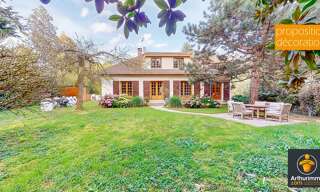 Maison 7 Pièces 170 m² à vendre à Saint-Genis-Laval (69230)