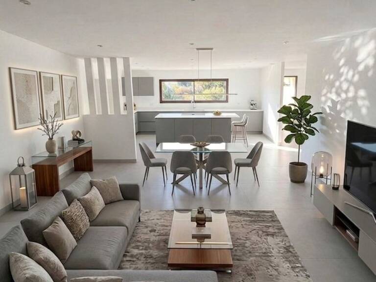 Villa — photo 1