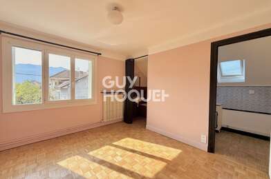 Appartement 2 pièces 750 €