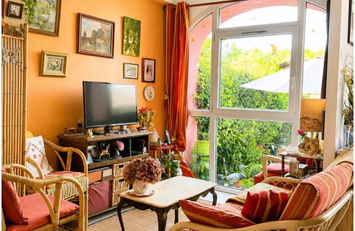 Maison deux chambres avec  jardin privatif et abri voiture. — photo 3