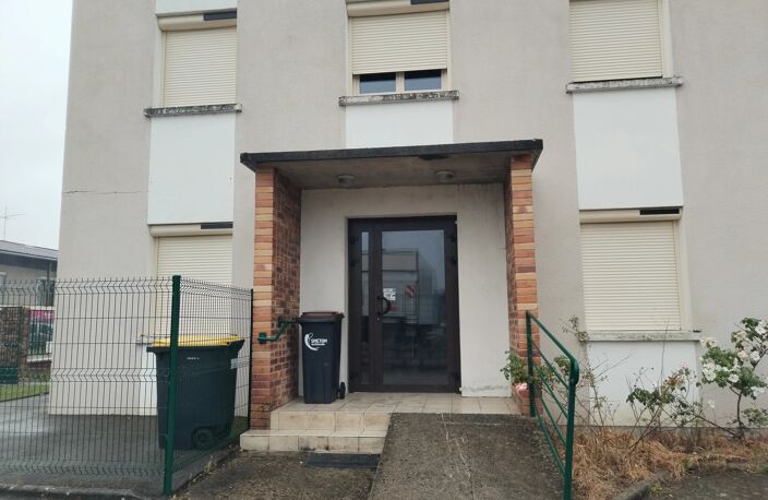 APPARTEMENT 1ER ÉTAGE – 4 PIÈCES – 3 CHAMBRES – SOUPPES-SUR-LOING — photo 2