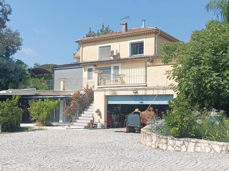 VILLA  AU CALME — photo 1
