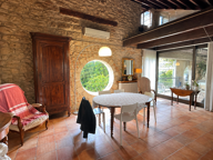 Immeuble de rapport avec Maison vigneronne et  locaux proche — photo 2