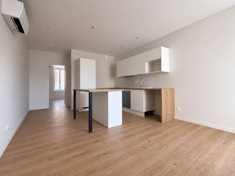 Appartement rénové à neuf - Saint Forgeux — photo 1