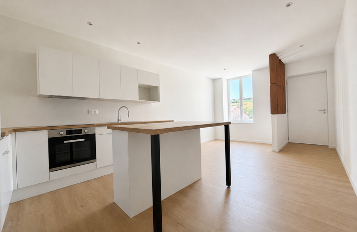 Appartement rénové à neuf - Saint Forgeux — photo 3