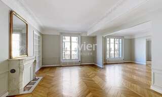 Appartement 6 Pièces 237 m² à louer à Paris (75000)