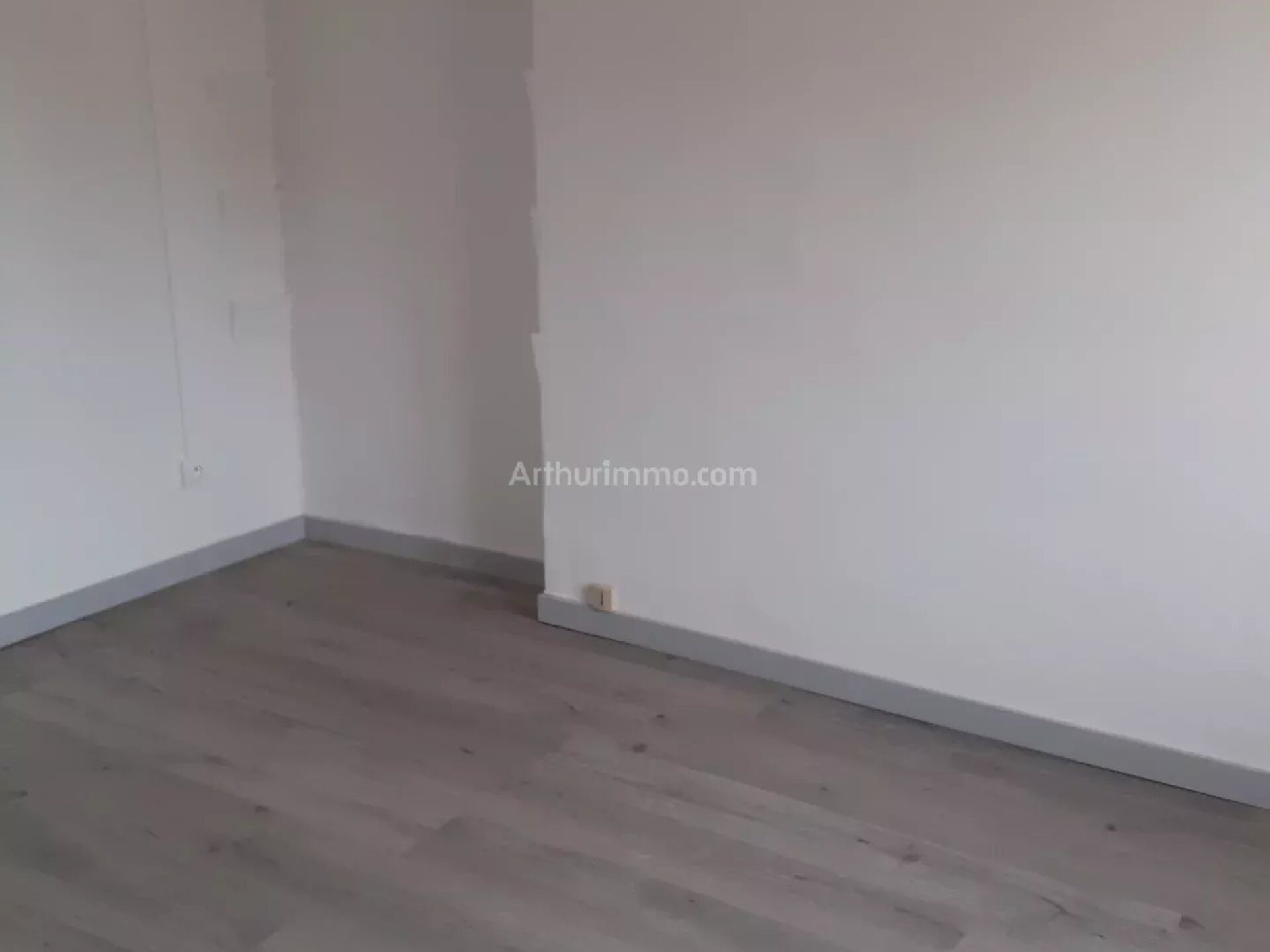Appartement 2 pièces 44 m² · à Aups · 44 m² · 400 €/mois