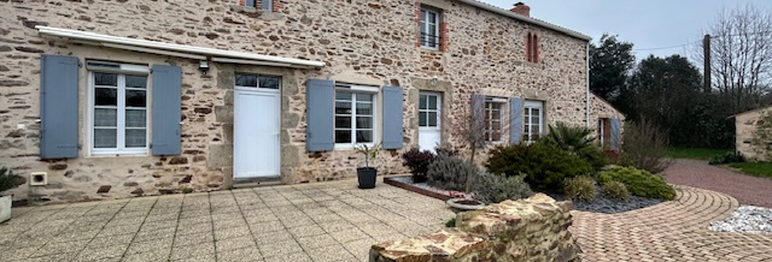 Maison 7 Pièces 177 m² à louer à Martinet (85150)
