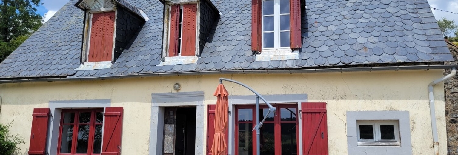 Maison 5 Pièces 100 m² à vendre à La Tour-d'Auvergne (63680)