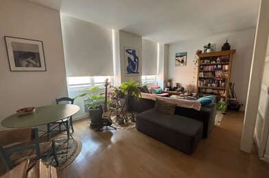 Appartement 3 pièces 745 €