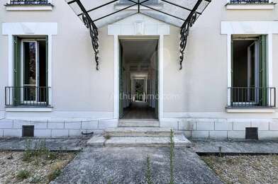 Appartement 4 pièces 493900 €