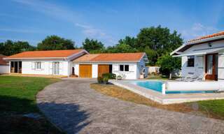 Maison  214 m² à vendre à Parentis-en-Born (40160)