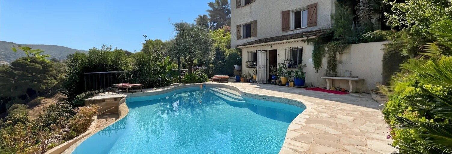 Maison 8 Pièces 216 m² à vendre à Nice (06100)