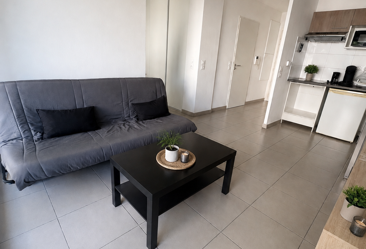 T1 BIS BLANQUEFORT — photo 1