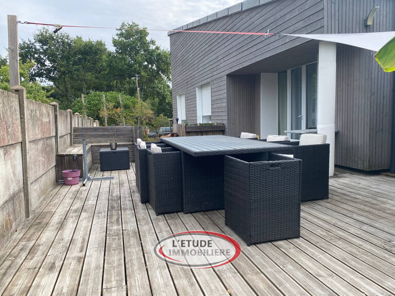 Héric : Maison entièrement rénovée sur une belle parcelle ex — photo 1