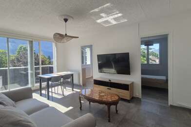 Appartement 3 pièces 850 €