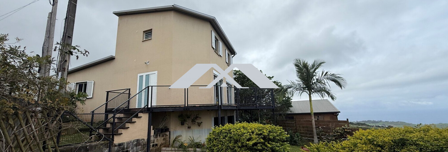 Maison 5 Pièces 130 m² à louer à Petite-Île (97429)