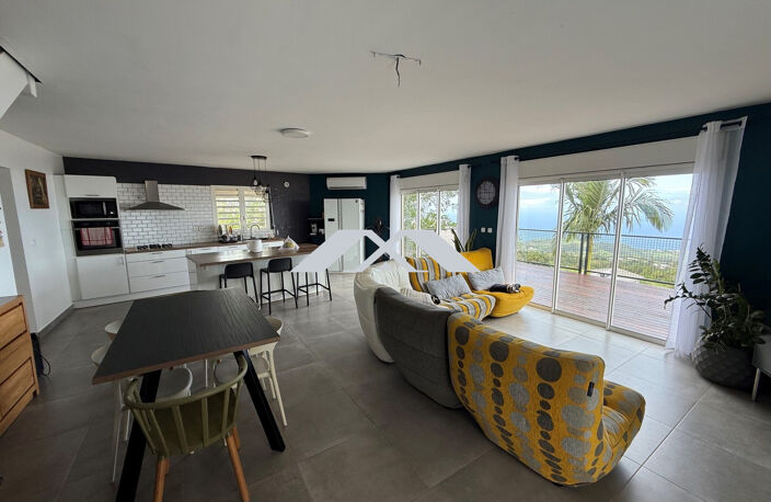 Superbe villa F5 meublée avec vue mer à Petite-Île — photo 3