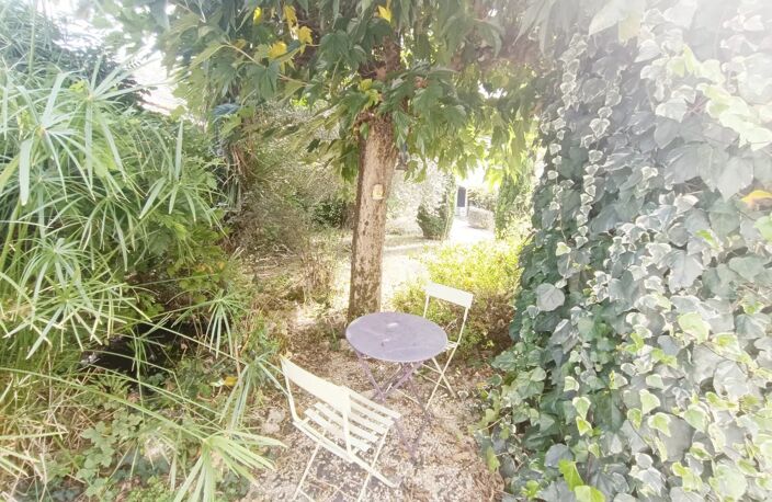 ? À VENDRE – MAISON DE CHARME RÉNOVÉE À AGEN — photo 2