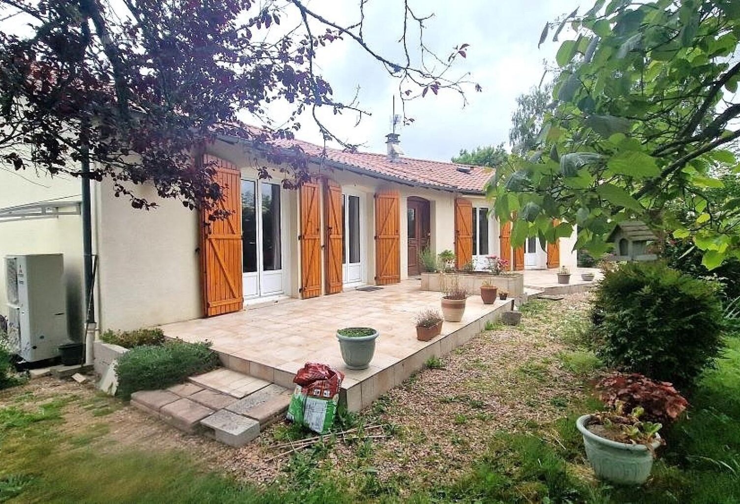Maison avec ascenseur au calme — photo 1