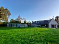 Magnifique propriété avec longère rénovée avec 3 chambres, piscine couverte, 16 hectares de terrain dont bois — photo 2
