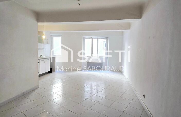 Maison de Village avec garage et comble aménageable — photo 2