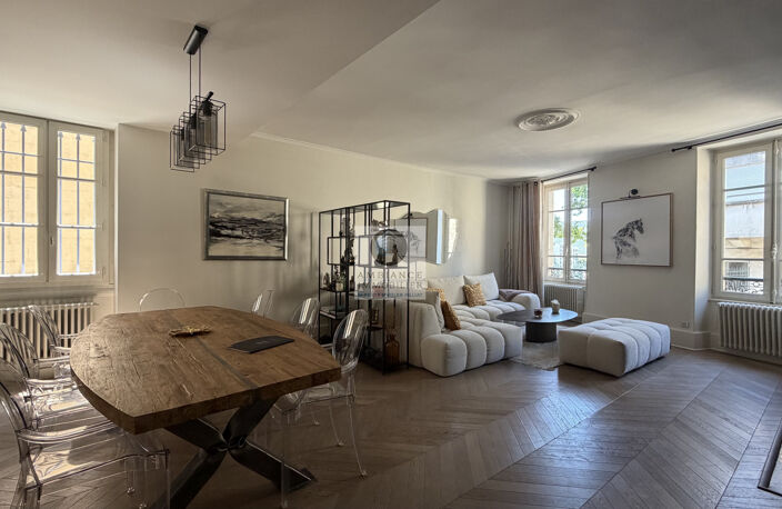 Appartement avec rooftop dans maison de ville entre patrimoi — photo 4