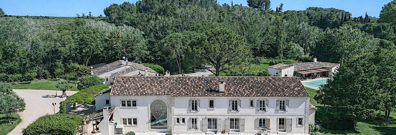 Maison 20 Pièces 620 m² à vendre à Arles (13200)