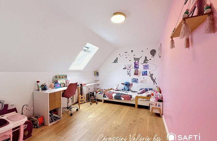 Maison familiale aux volumes exceptionnels - cadre de vie privilégié entre confort, espace et proximité des commodités — photo 2
