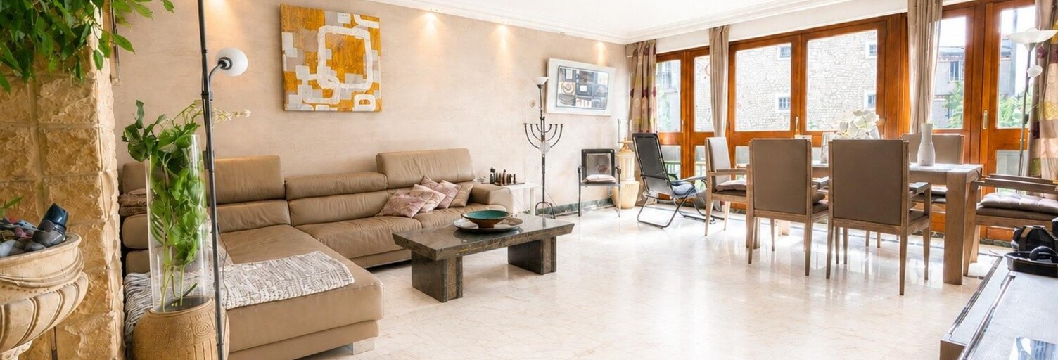 Appartement 4 Pièces 98 m² à vendre à Paris 20 (75020)