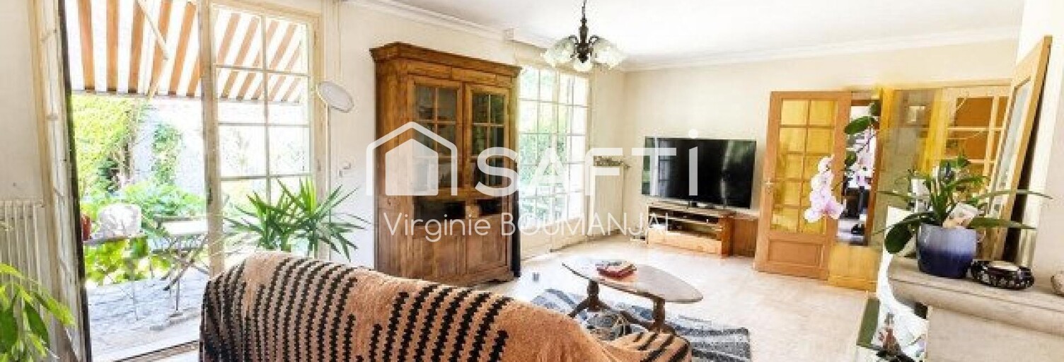 Maison 8 Pièces 155 m² à vendre à Fouilloy (80800)