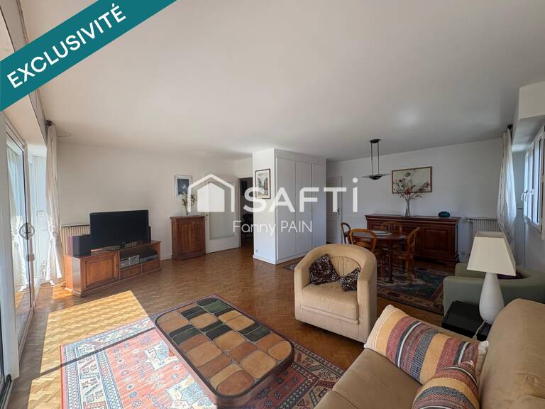 Appartement spacieux avec vue sur le cher, balcon, cave et place de parking — photo 1