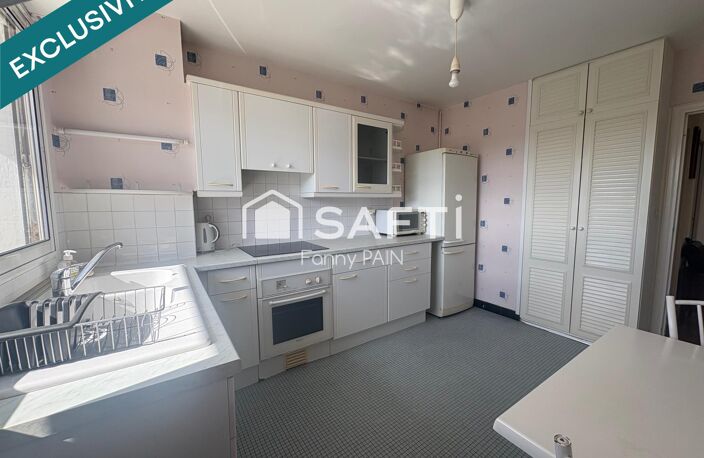 Appartement spacieux avec vue sur le cher, balcon, cave et place de parking — photo 5