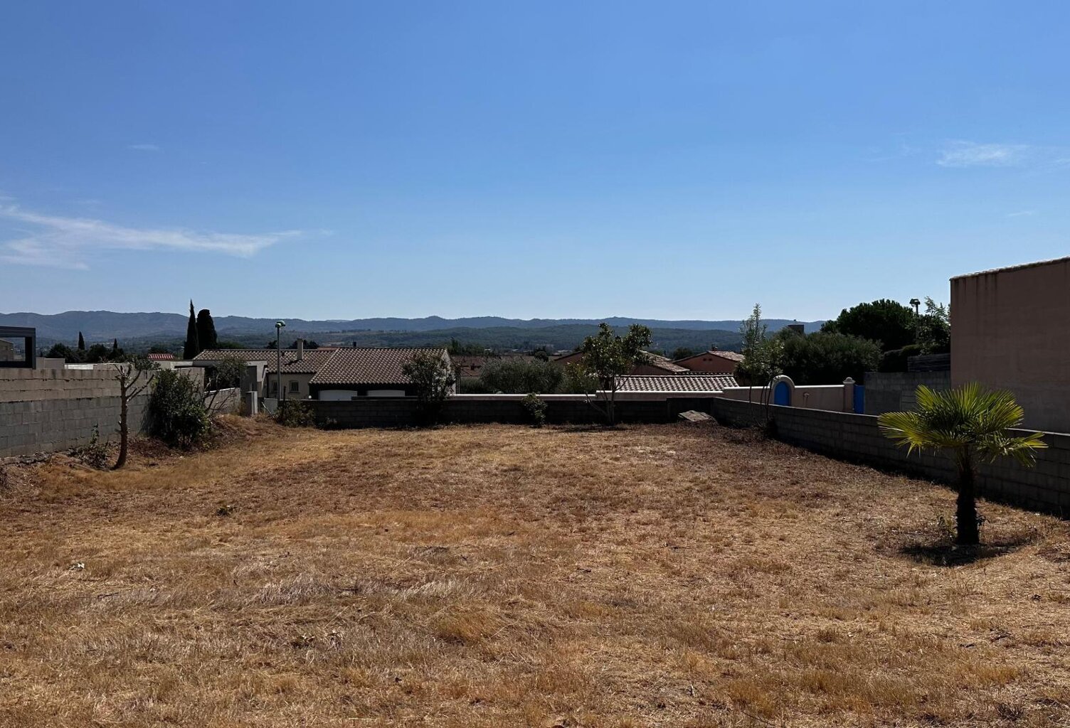 Terrain de 616 m² sur les hauteurs de Trèbes — photo 1