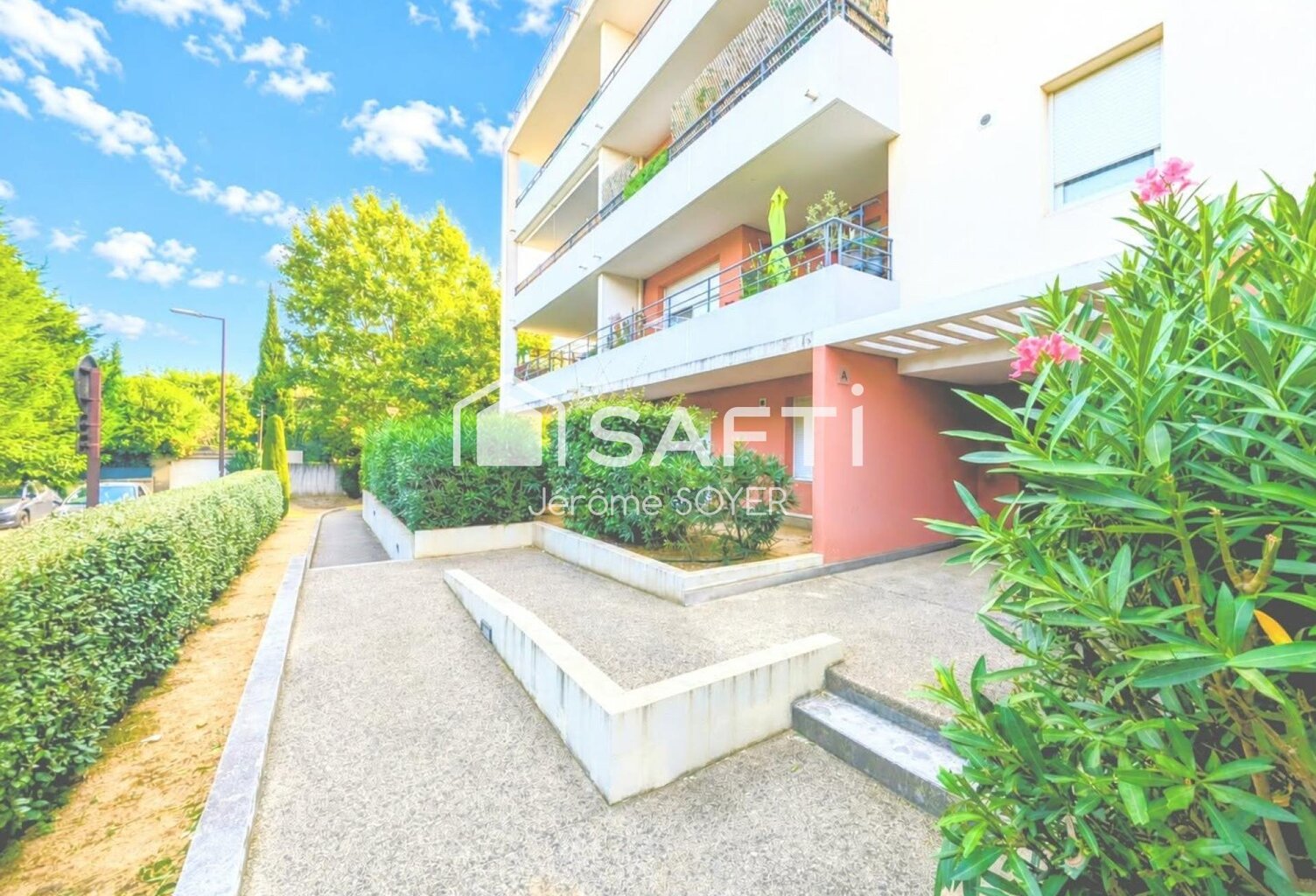 APPARTEMENT T2 AVEC BALCON DE 11 M² ET ASCENCEUR — photo 1