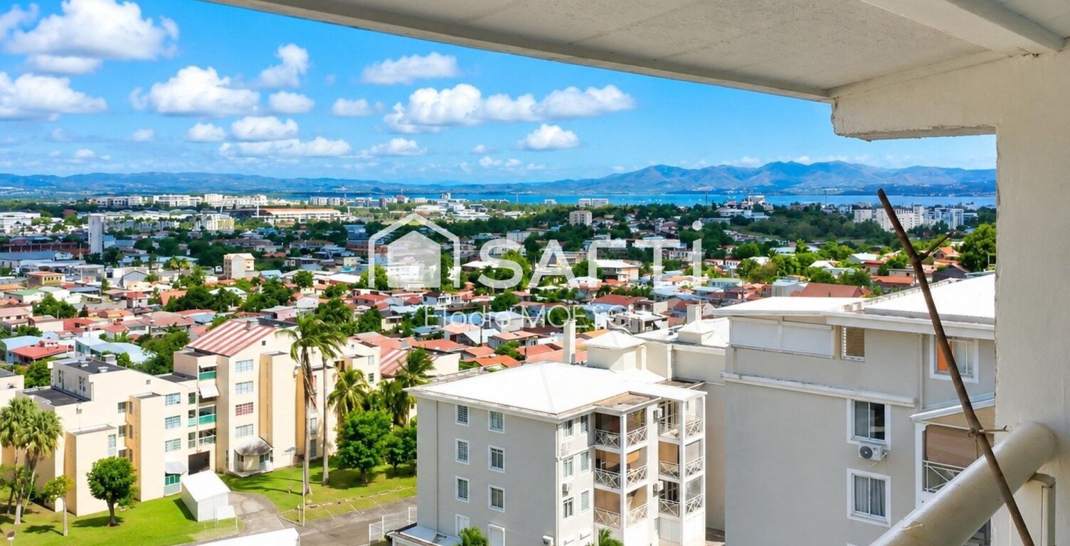 Grand studio à vendre à Fort de France de 28m² ! — photo 1