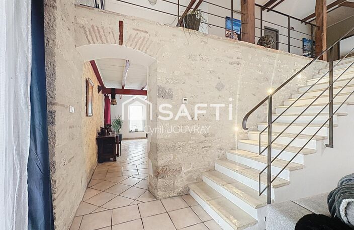 Belle maison en pierre — photo 3