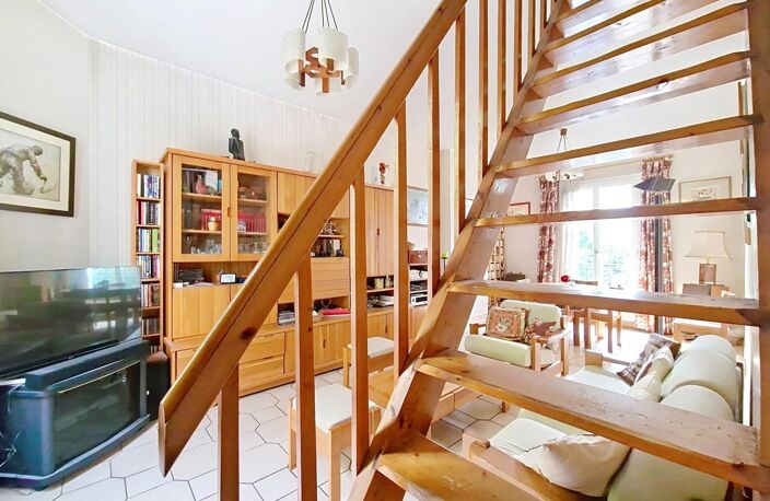 Esprit maison au charme de l'ancien pour ce 4P — photo 4