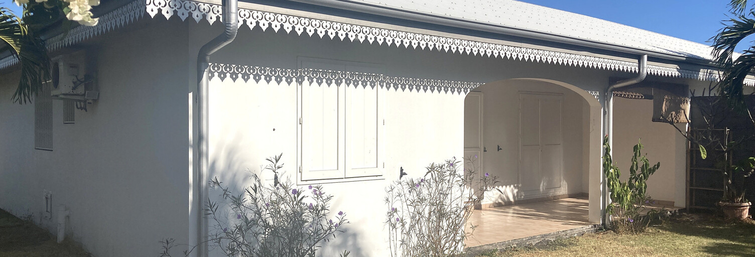 Maison 4 Pièces 84 m² à louer à Saint-Pierre (97410)