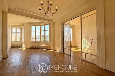 Appartement 5 pièces 263750 €
